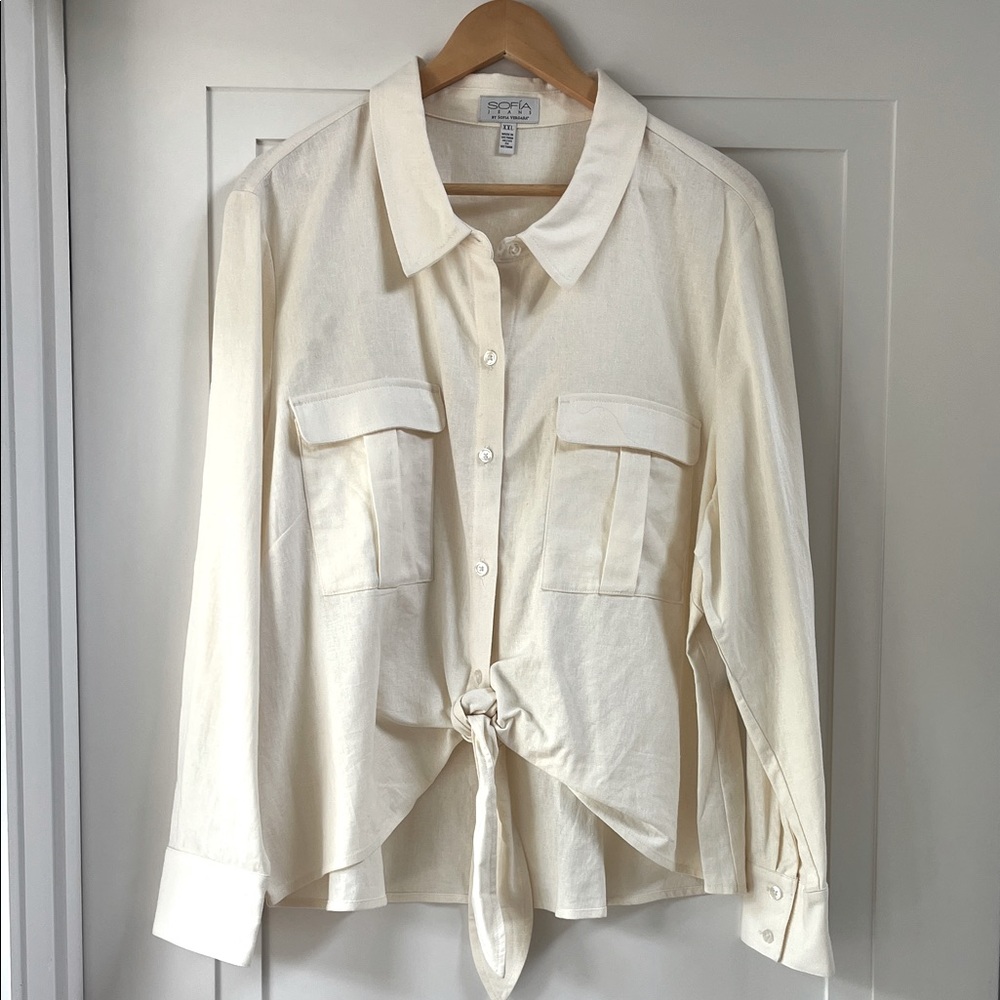 Sofia by Sofia Vergara Cream Top